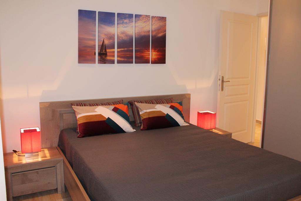 Les Appartements Du Port Bonifacio  Bagian luar foto