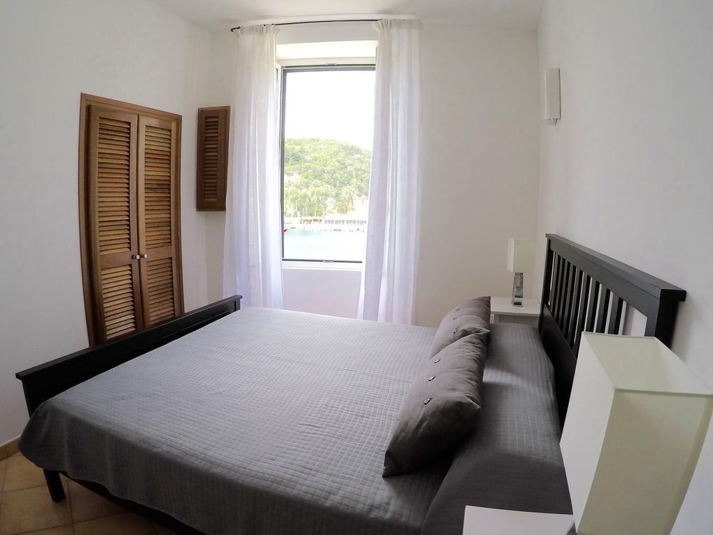Les Appartements Du Port Bonifacio  Bagian luar foto