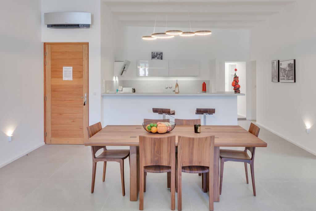 Les Appartements Du Port Bonifacio  Bagian luar foto