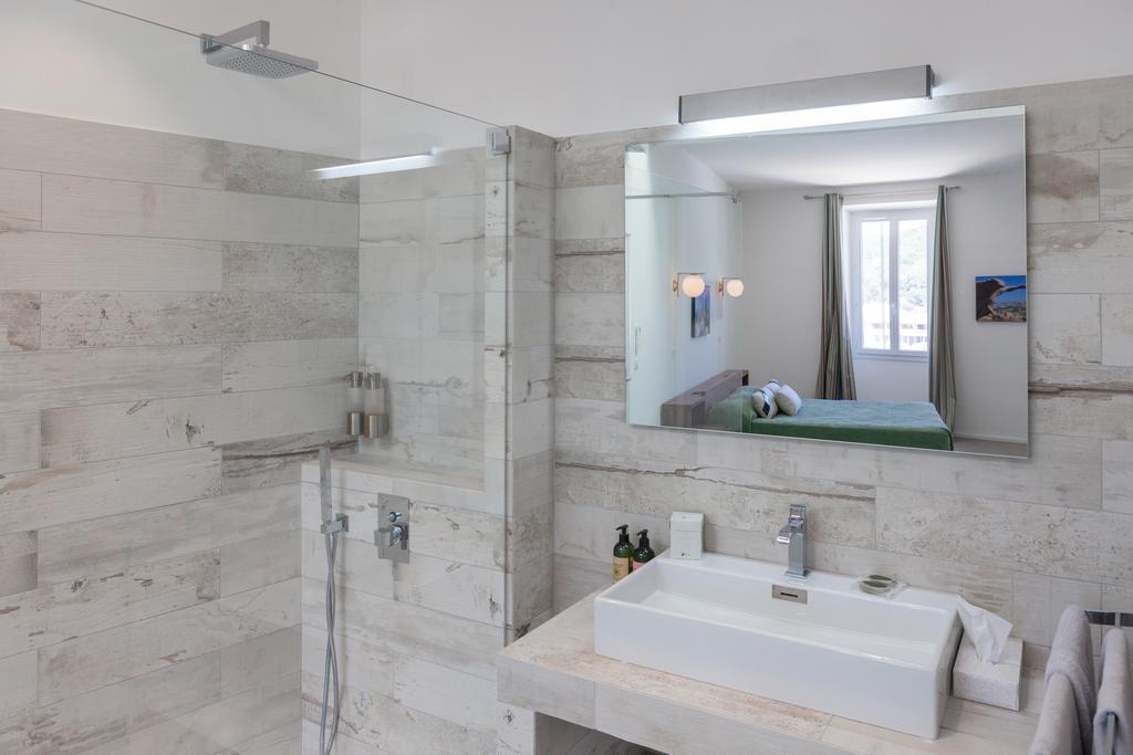 Les Appartements Du Port Bonifacio  Bagian luar foto