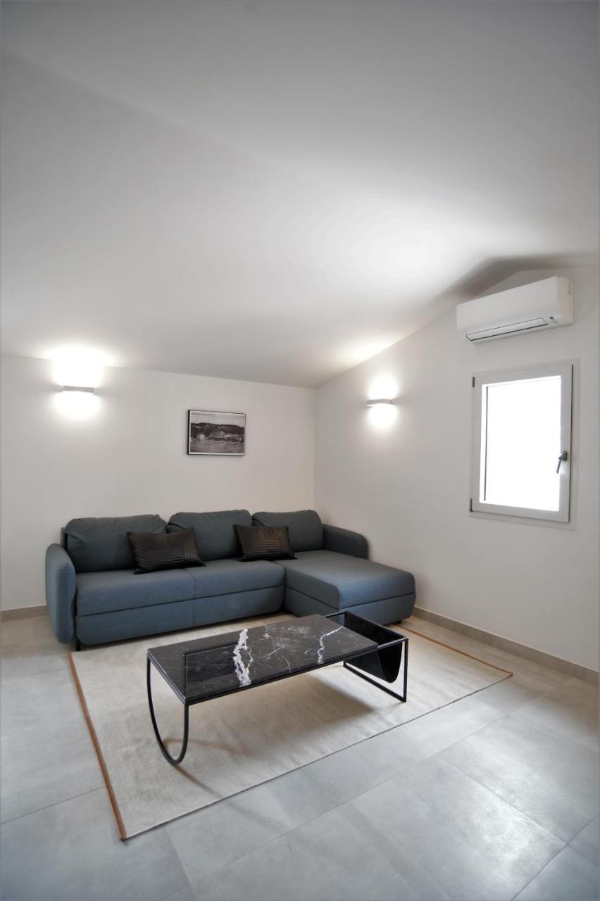 Les Appartements Du Port Bonifacio  Bagian luar foto